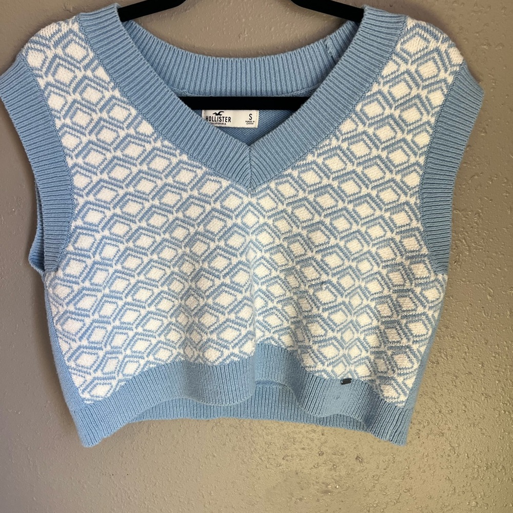 Hollister Light Blue and White Sweater Vest